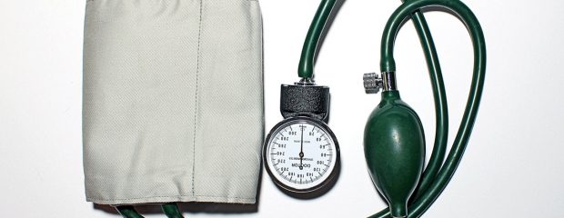 blood pressure cough analogue dial and pump